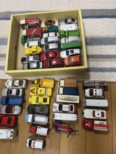 トミカ　まとめ売り　大幅値下げ中 2025年最新】トミカ まとめの人気アイテム - メルカリ