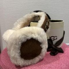 新品未使用　UGG イヤーマフ ブラウン・ホワイト 2025年最新】ugg イヤーマフ ブラウンの人気アイテム - メルカリ
