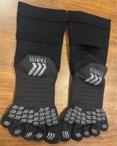 タビオ　5本指ソックス　ブラック21-23センチ　美品