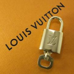 極美品 ルイヴィトン 南京錠 パドロック カデナ 鍵 シルバー No.322 LOUIS VUITTON ルイ ヴィトン カデナ 鍵 パドロック 南京錠