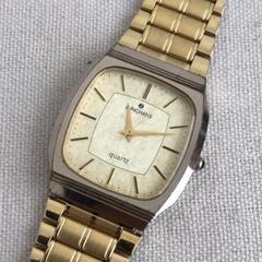 《中古》JUNGHANS ユンハンス　メンズ　クォーツ　腕時計のサムネイル