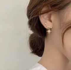 N158キラキラ星イヤリング　揺れる　結婚式　韓国おしゃれ　上品　通勤　二次会のサムネイル