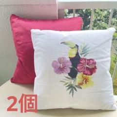 ローラアシュレイ 新品クッション2個　フェザーパッド　新品 LAURA ASHLEY - ローラアシュレイ 新品クッション2個 フェザー