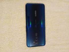 OPPO スマートフォン 本体とケース付き
