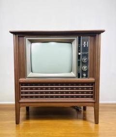 日立 C21-E12 ブラウン管テレビ 日立 TW-12 12型白黒ブラウン管テレビ 動作確認済み 現状品 昭和