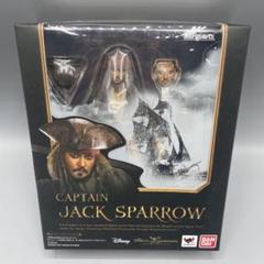 【お値下げ中】ジャック・スパロウ フィギュア・コンパス・リングセット パイレーツ・オブ・カリビアン Jack's Treasure Collection-Jack