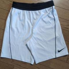 Nike DRI-FIT ハーフパンツ ジュニアｌサイズ ホワイト