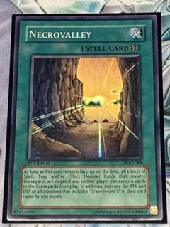 遊戯王 旧アジア 王家の眠る谷-ネクロバレー スーパーレア 1st