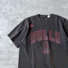 【雰囲気抜群、BULLS】adidasNBAナンバリングTシャツコービーローズ黒