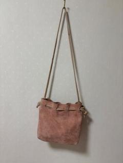 ayakawasaki アヤカワサキ　ピンク スエード ショルダーバッグ ayakawasaki のBagって本当に沼😱🩷🩵💜 使い勝手が良くて 幾つ