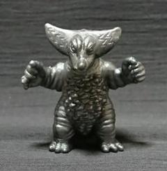 ウルトラマン怪獣消しゴムイカルス星人 金色 黒色シルバー ウルトラマン怪獣消しゴム セブン怪獣 シルバー（銀）12体