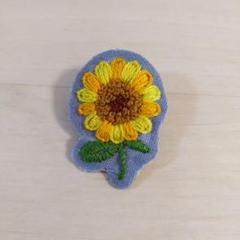 ブラウス　ハンドメイド　ひまわり　刺繍　専用 ひまわり🌻 . . #刺繍#手刺繍#ステッチ#手芸#embroidery