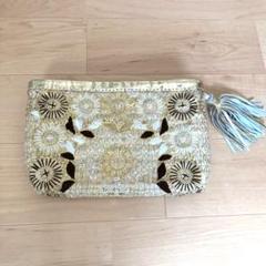 shuku ran シュクラン ゴールド 花柄刺繍クラッチバッグ