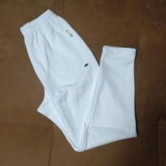 ホワイト スウェットパンツ ロゴ入り