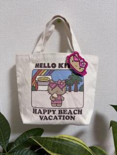沖縄限定⭐︎ハローキティ ビーチバケーション Tシャツ & トートバッグ 沖縄限定 ハローキティ Tシャツ ハッピービーチデイ - メルカリ
