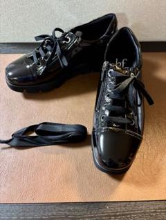 Beau Fort♡ スクエアトゥ厚底レースアップ♡エナメルブラック♡24