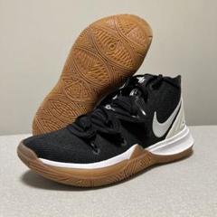 ⭐︎NIKE Kyrie 5