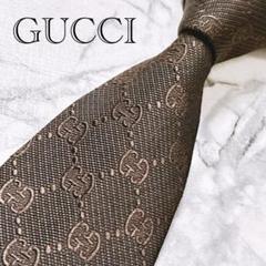 ✨美品✨GUCCI ど定番 GG柄　使い回しのきくブラウン　ネクタイ ✨美品✨GUCCI ど定番 GG柄 使い回しのきくブラウン ネクタイ