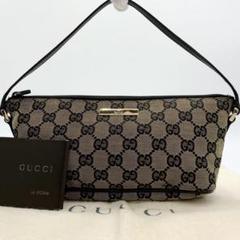 GUCCI アクセサリーポーチ GG ハンドバッグ キャンバス 赤 金具 ◎GUCCI グッチ アクセサリーポーチ GGキャンパス 舟形 0391103