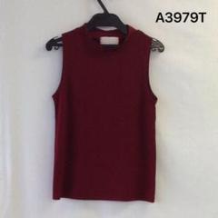 お値下げabc une face☆ハイネックノースリーブ☆A3979T