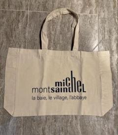 新品未使用⭐︎モンサンミッシェルトートバッグのサムネイル