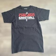 adidas シカゴ‼️バスケットボール Tシャツ S