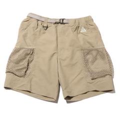 nike acg snowgrass cargo shorts khaki S