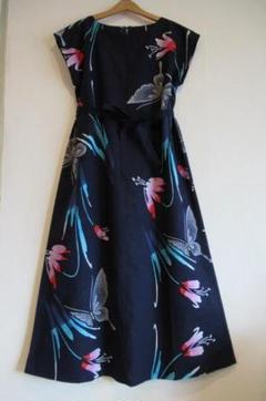 専用＊浴衣の反物から作る 花と蝶々柄 2WAY ワンピース Mサイズ＊ 専用＊浴衣の反物から作る 花と蝶々柄 2WAY ワンピース Mサイズ