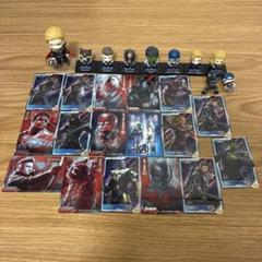 アベンジャーズ トレーディングカード＆フィギュアセット