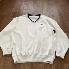YONEX ホワイト Vネック ウェア