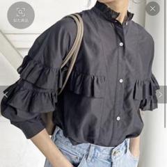 美品　24SS　スピックアンドスパン　コットンシルクティアードシャツ　黒　F 美品24SSスピックアンドスパンコットンシルクティアードシャツ黒F