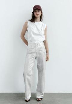 【新品未使用】ZARA シルバー メタリック　ミッドライズデニムパンツ 38 ZARA 新品未使用 38 Z1975 ミッドライズ ストレート デニム