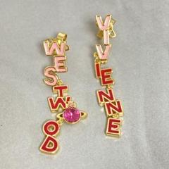 Vivienne Westwood レターピアス　ピンク