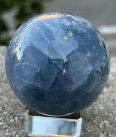 セレスタイトの大きなスフィア 天然石 セレスタイト スフィア ビッグ サイズ 大きい 結晶 丸玉