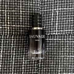 香水(男性用) Dior sauvage Sauvage: the world of the iconic Dior fragrance for men