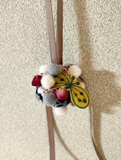 紅茶染まんまるボールリースᏊ ᐝミナペルホネン