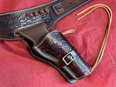 山本　　　　　　　　　　　ウエスタン　SAA ガンベルト Part 2] Gun belt for SAA! Which is better, MGTS or East A