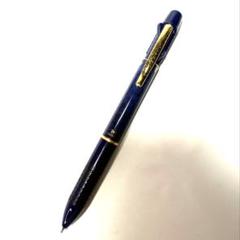 pilot 2+1 DX 黒金モデル 廃番 廃盤 パイロット「2＋1 多機能ペン（廃番 黒金）」レビュー