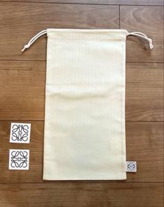 【新品】ロエベ　LOEWE 保存袋　ポーチ　ステッカーのサムネイル