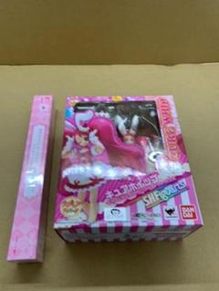キラキラ⭐︎プリキュアアラモード　S.H.フィギュアーツ キュアホイップ　未開封品 Amazon.co.jp: BANDAI S.H.フィギュアーツ キュアホイップ