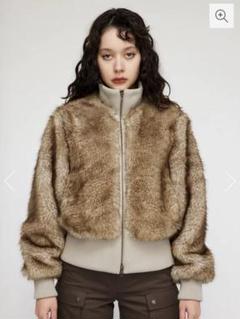 SEIRA×LAGUA VOLUME FAUX ファージャケット&ノベルティ