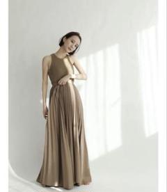 【美品】louren フレア プリーツ スカートのサムネイル