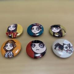 【浜崎あゆみ】（ 缶バッジ） 4個セット 超レア 非売品 入手困難！！ 浜崎あゆみ 25周年アニバーサリー 手のひらサイズ缶バッジ