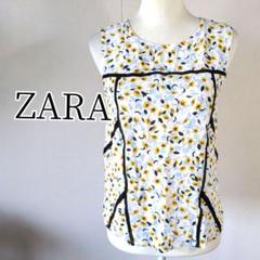 ZARA　ザラ　フラワープリント　サマートップス　黒レース装飾
