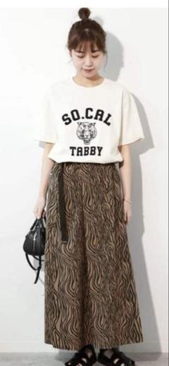 極美品THOUSAND MILE WAVE ADJUST SKIRT ZEBRA
