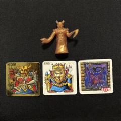 【変更有り】ネクロスの要塞　フィギュア　カード　シール　箱 変更有り】ネクロスの要塞 フィギュア カード シール 箱