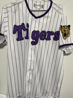 阪神タイガース ユニフォーム　パープル　刺繍あり