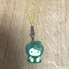 ハローキティ根付けストラップ　 meets TOM’Sストラップ　レア レア ハローキティ 根付けストラップ 和歌山限定｜Yahoo!フリマ