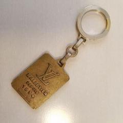 ルイヴィトン キーリング キーホルダー