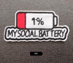909 MY SOCIAL BATTERY 約3.3*7.2cm 刺繍 アイロン